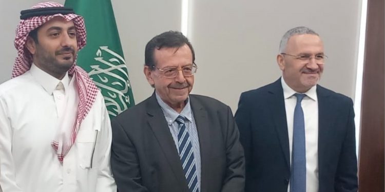 Χρήστος Γιαννακάκης ΕΘΕΑΣ πιστοποιητικό HALAL